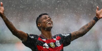 Flamengo conquista o tricampeonato! 🔥