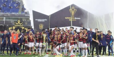 Flamengo conquista o tricampeonato! 🔥