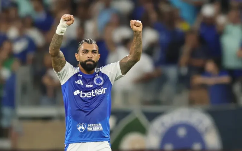 Cruzeiro estreia com vitória no Mineirão
