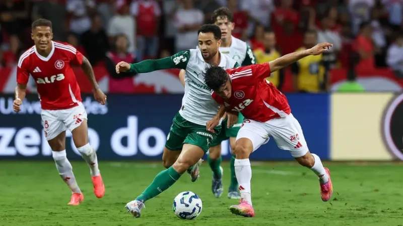 Palmeiras brilha no Beira-Rio