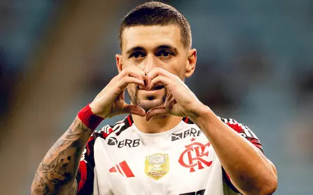 Flamengo vence o Grêmio fora de casa