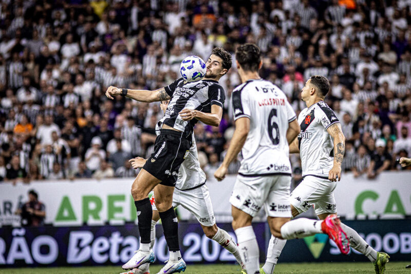 Vasco se complica com derrota pro Ceará
