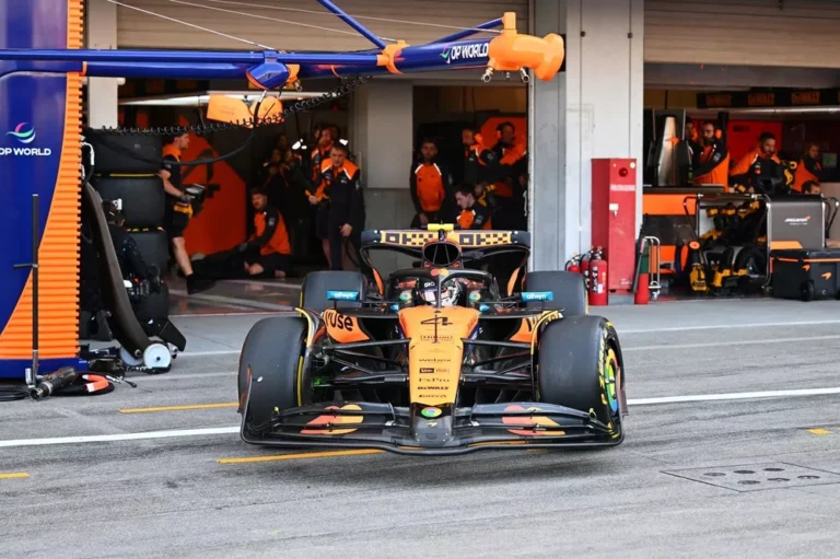 Verstappen voa e faz a pole!