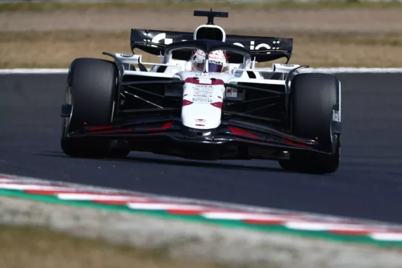 Verstappen voa e faz a pole!