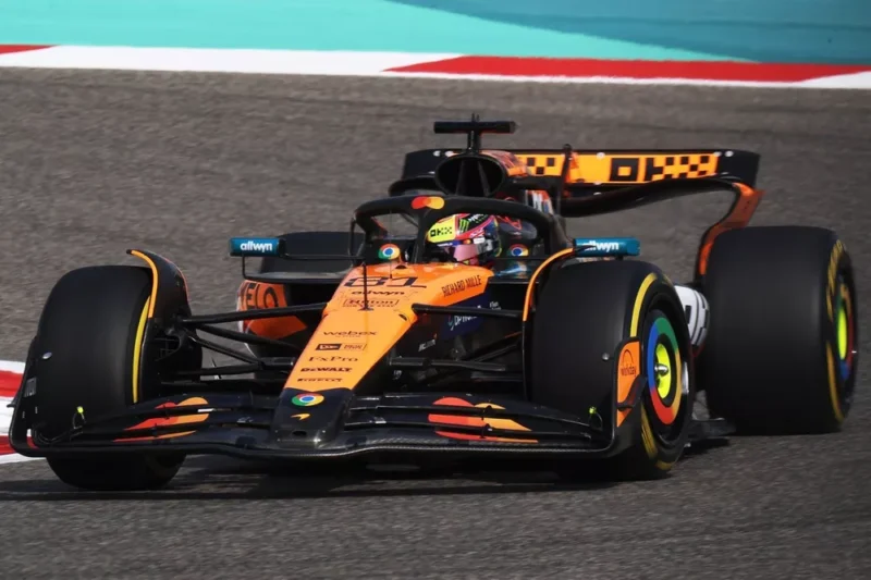 Piastri voa e crava a pole no Bahrein