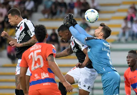 Vasco passa vergonha na Venezuela